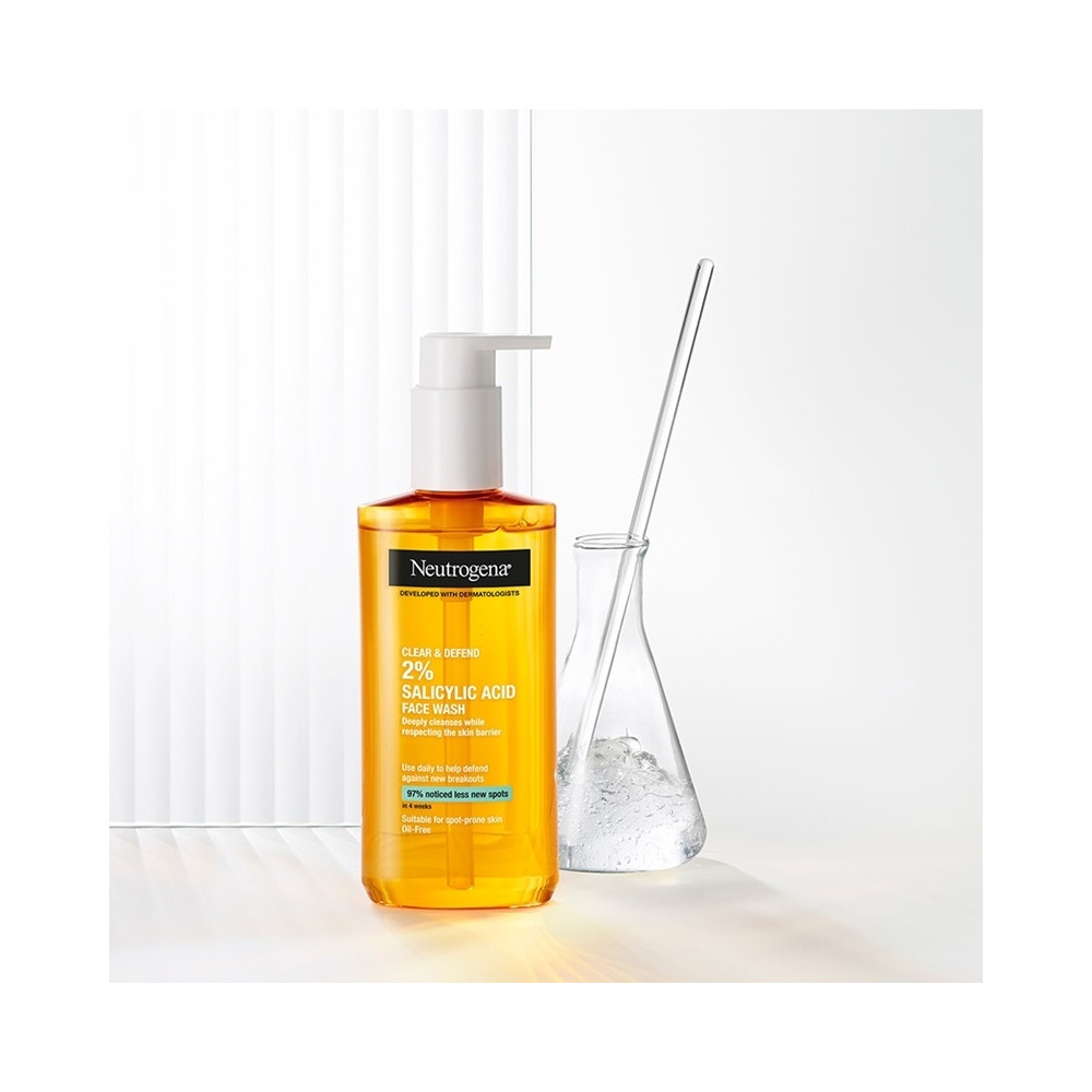 Produktbild för Clear & Defend 2% Salicylic Acid Face Wash 200ml