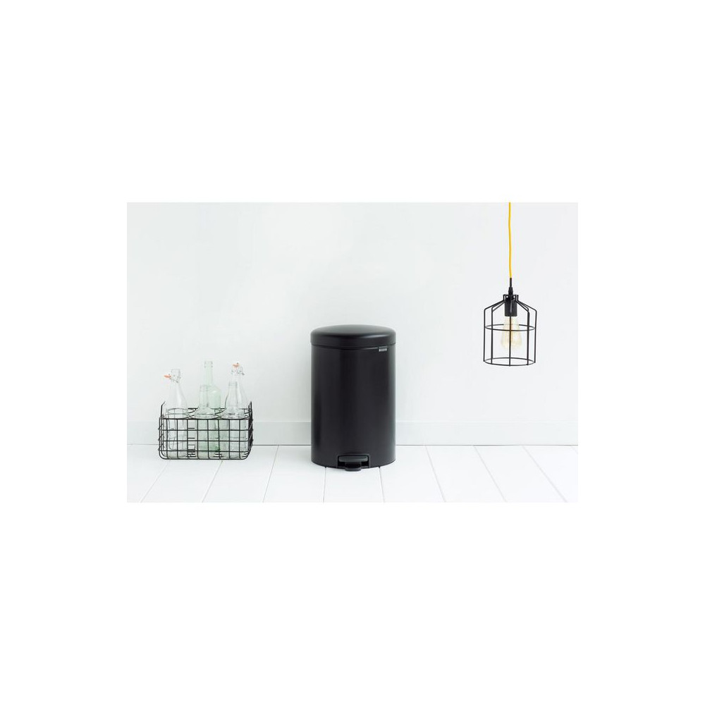 Produktbild för Papperskorg BRABANTIA NewIcon 20L svart