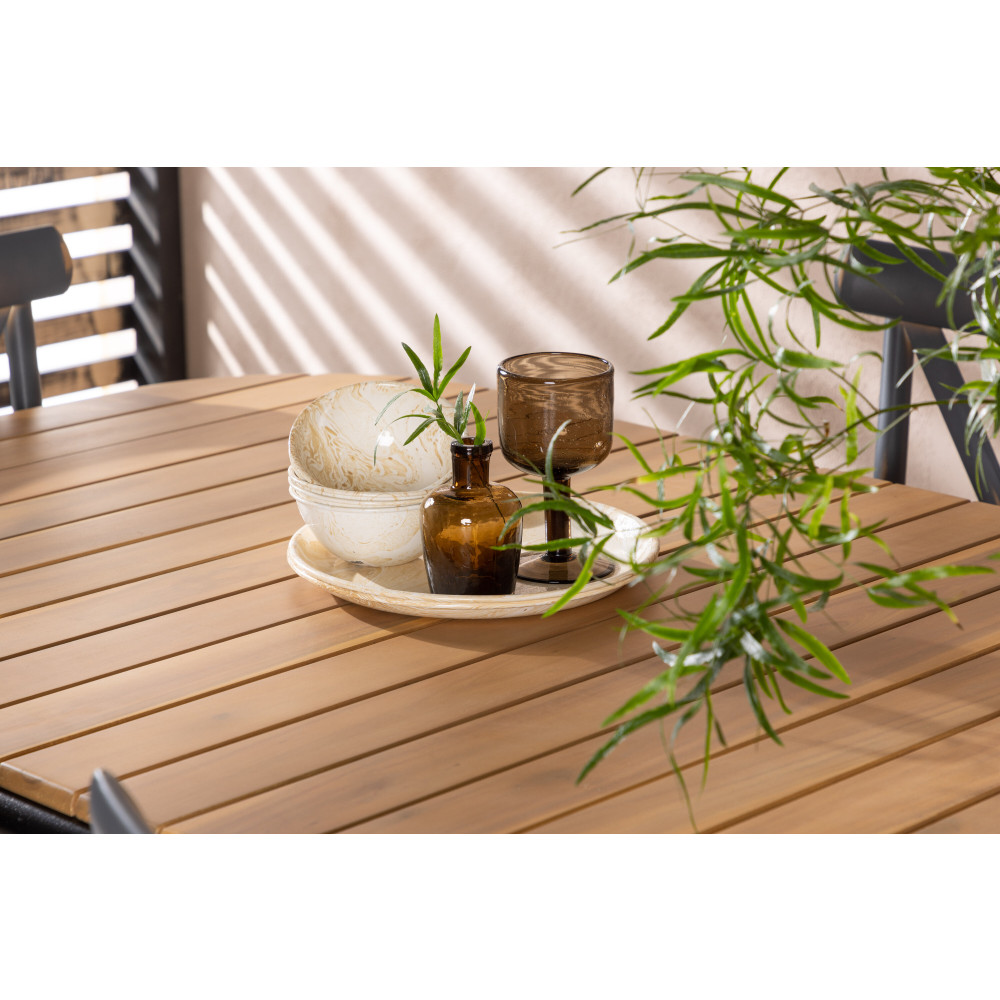 Produktbild för Holmbeck Matbord med Tablas Stolarna