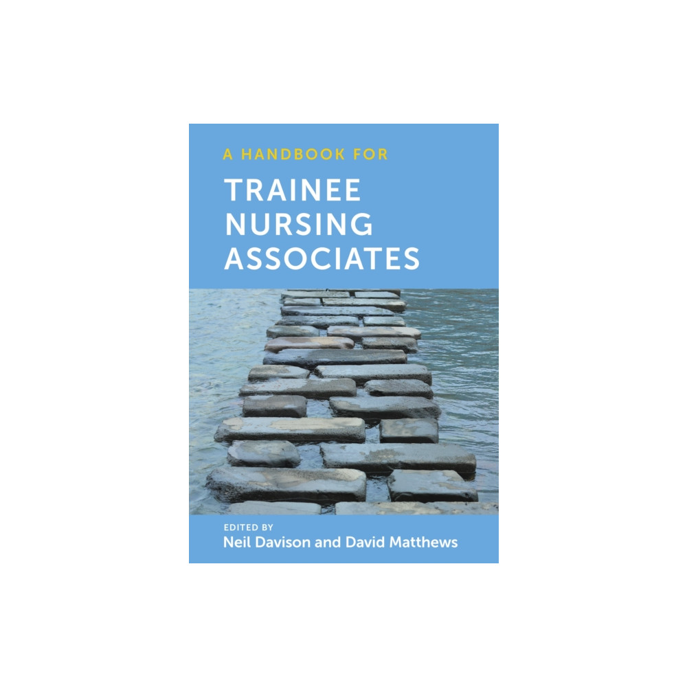 Produktbild för A Handbook for Trainee Nursing Associates (häftad, eng)