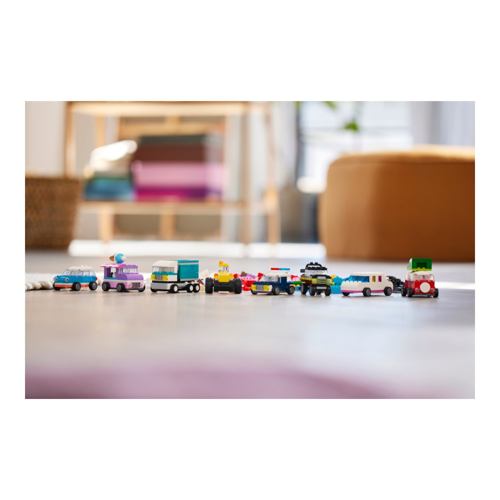 Produktbild för LEGO CLASSIC 11036 - Creative Vehicles - byggsats