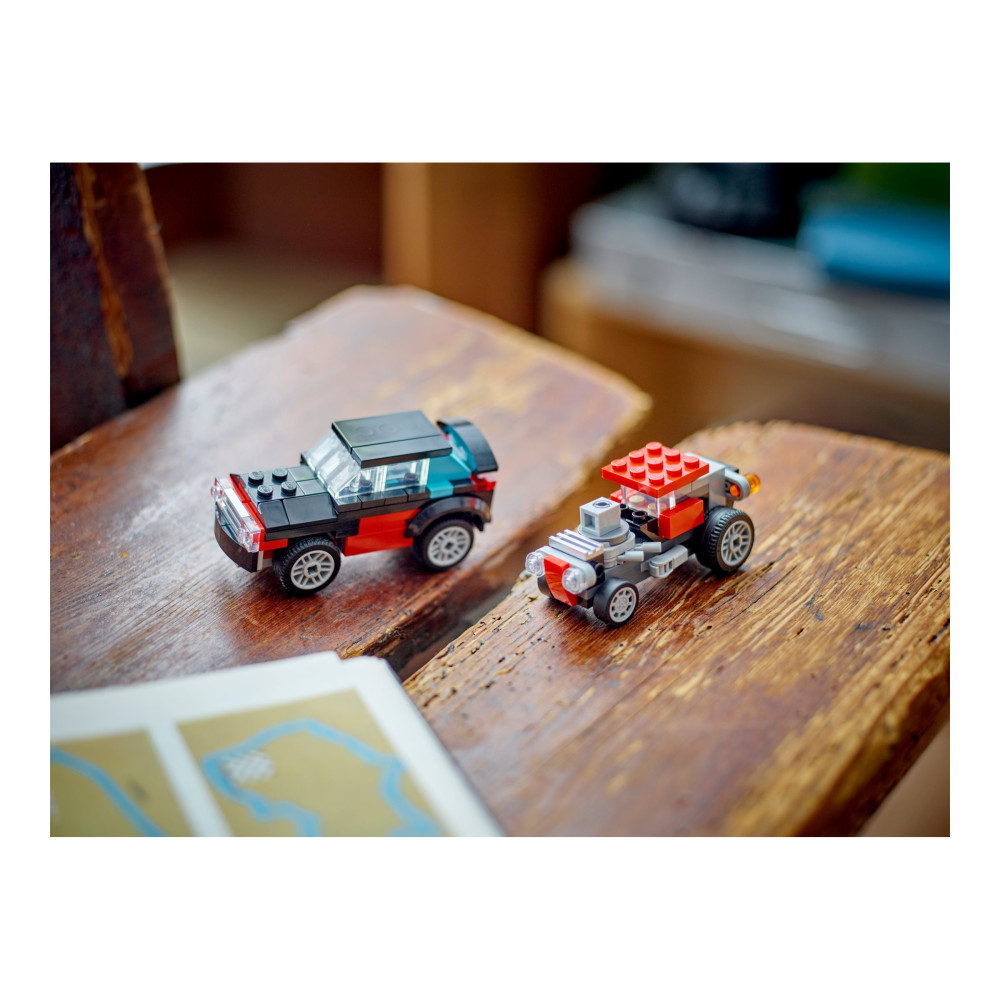 Produktbild för LEGO Creator 3in1 31146 - Flatbed Truck with Helicopter - byggsats