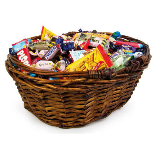KARAMELLO Godis Presentkorg brun inslaget 2,5kg