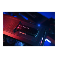 Produktbild för WD_BLACK AN1500 WDS100T1X0L-00AUJ0 - SSD - 1 TB - PCIe 3.0 x8 (NVMe)