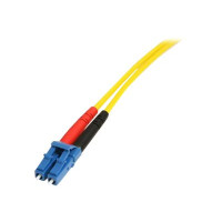 Produktbild för StarTech.com 1m Fiber Optic Cable - Single-Mode Duplex 9/125 - LSZH - LC/SC - OS1 - LC to SC Fiber Patch Cable (SMFIBLCSC1) - nätverkskabel - 1 m - 1 m