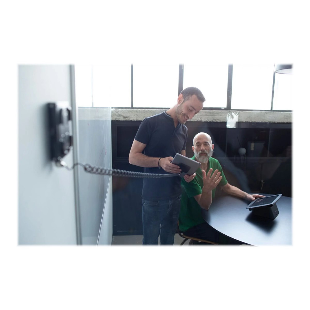 Produktbild för Compulocks VESA Wall Mount Bracket with Security Slot monteringskomponent - svart