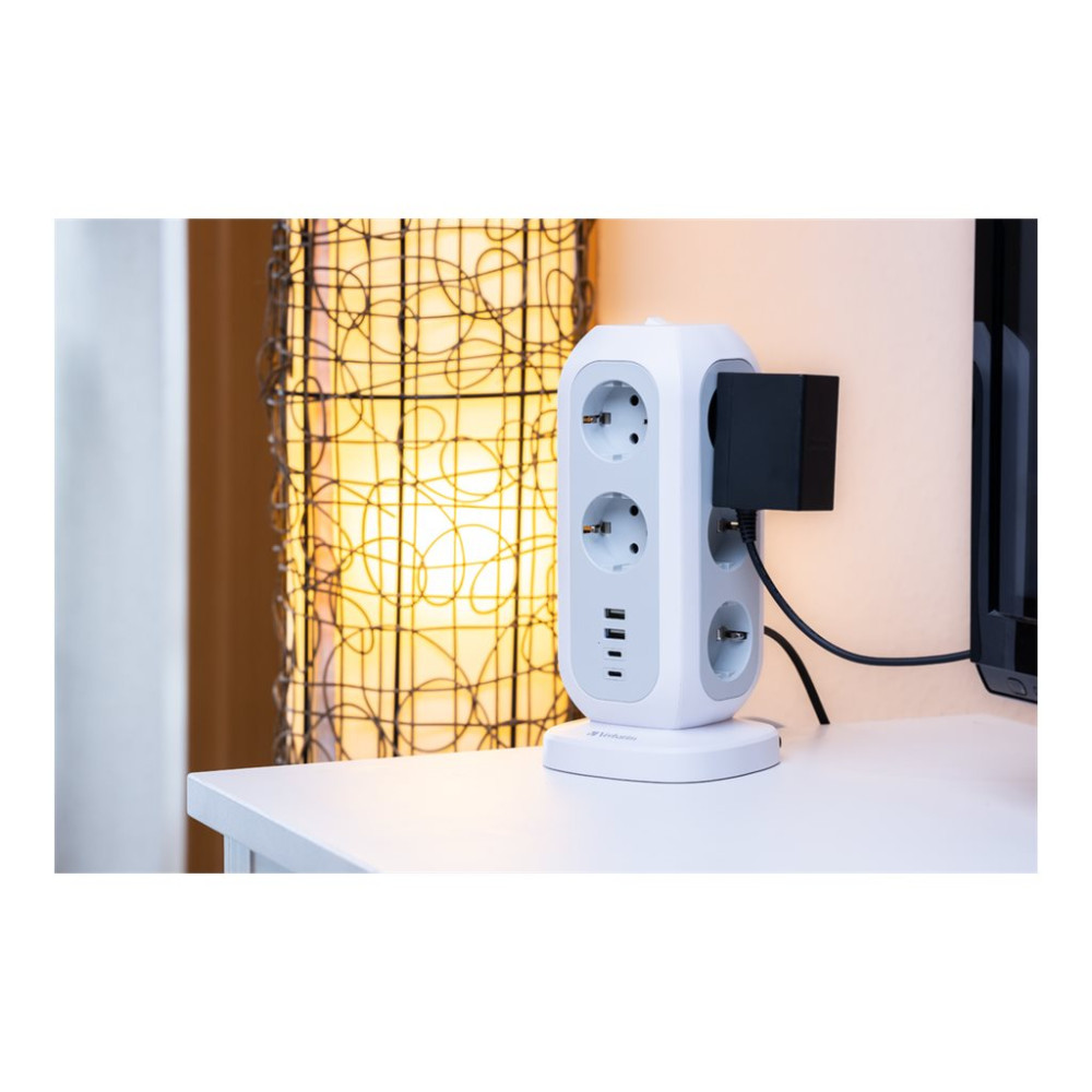 Produktbild för Verbatim EUPT-01 - effektband - 15-i-1 europeisk multiplugg förlängning - 3600 watt