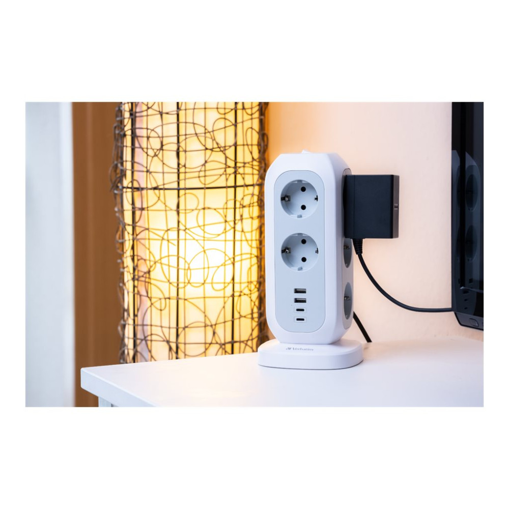 Produktbild för Verbatim EUPT-01 - effektband - 15-i-1 europeisk multiplugg förlängning - 3600 watt
