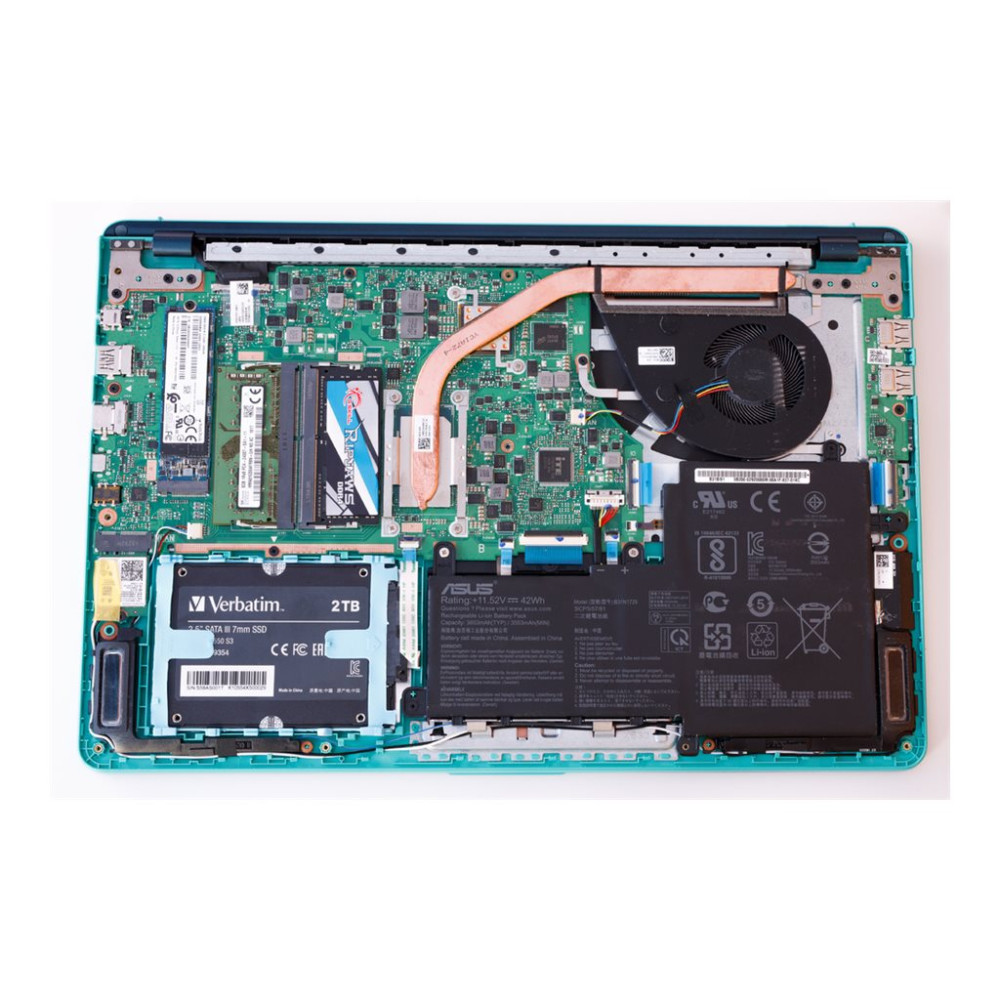 Produktbild för Verbatim Vi550 S3 - SSD - 2 TB - SATA 6Gb/s
