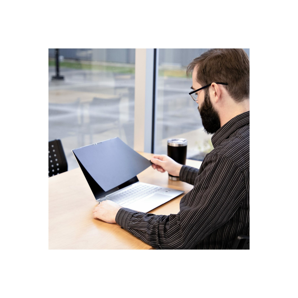 Produktbild för StarTech.com 14-inch 16:10 Touch Privacy Screen, Anti-Glare Privacy Filter, Laptop Monitor Screen Protector with +/- 30 Deg. View Angle, Flip-Over - 51% Blue Light Reduction (14LT6-PRIVACY-SCREEN) - sekretessfilter till bärbar dator
