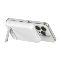Produktbild för Belkin trådlös powerbank - magnetisk med Qi2 - USB-C - 15 watt