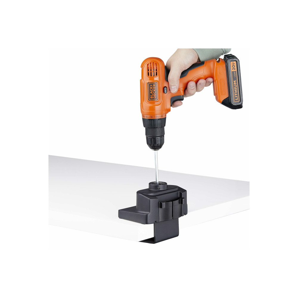 Produktbild för StarTech.com Triple Monitor Desk Mount For Up To Three 27in Screens, VESA 75x75/100x100, Tool-Less Arm Adjustments, C-Clamp/Grommet Mount, Spring-Assisted Arms monteringssats - justerbar arm - för 3 LCD-bildskärmar - svart