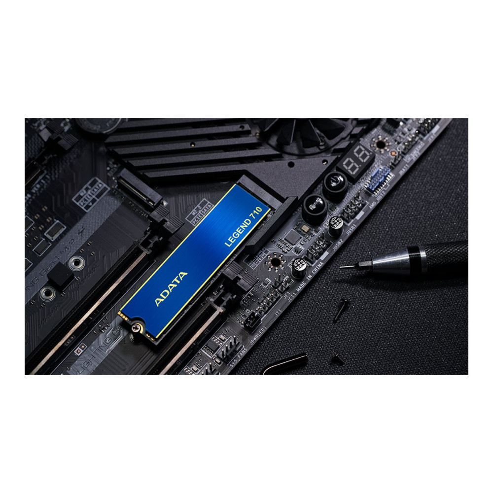 Produktbild för ADATA Legend 710 - SSD - 512 GB - PCIe 3.0 x4 (NVMe)