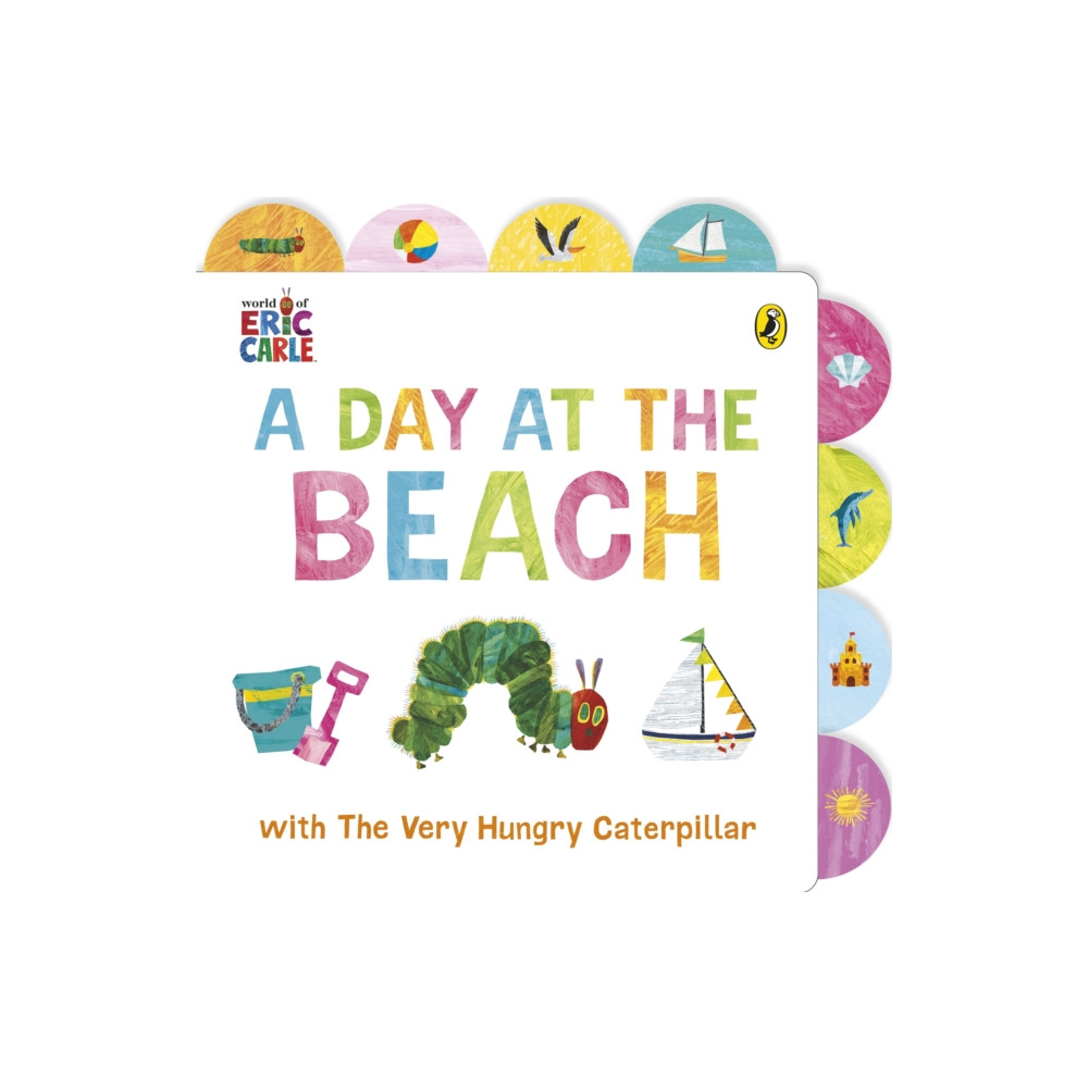 Produktbild för A Day at the Beach with The Very Hungry Caterpillar (bok, board book, eng)