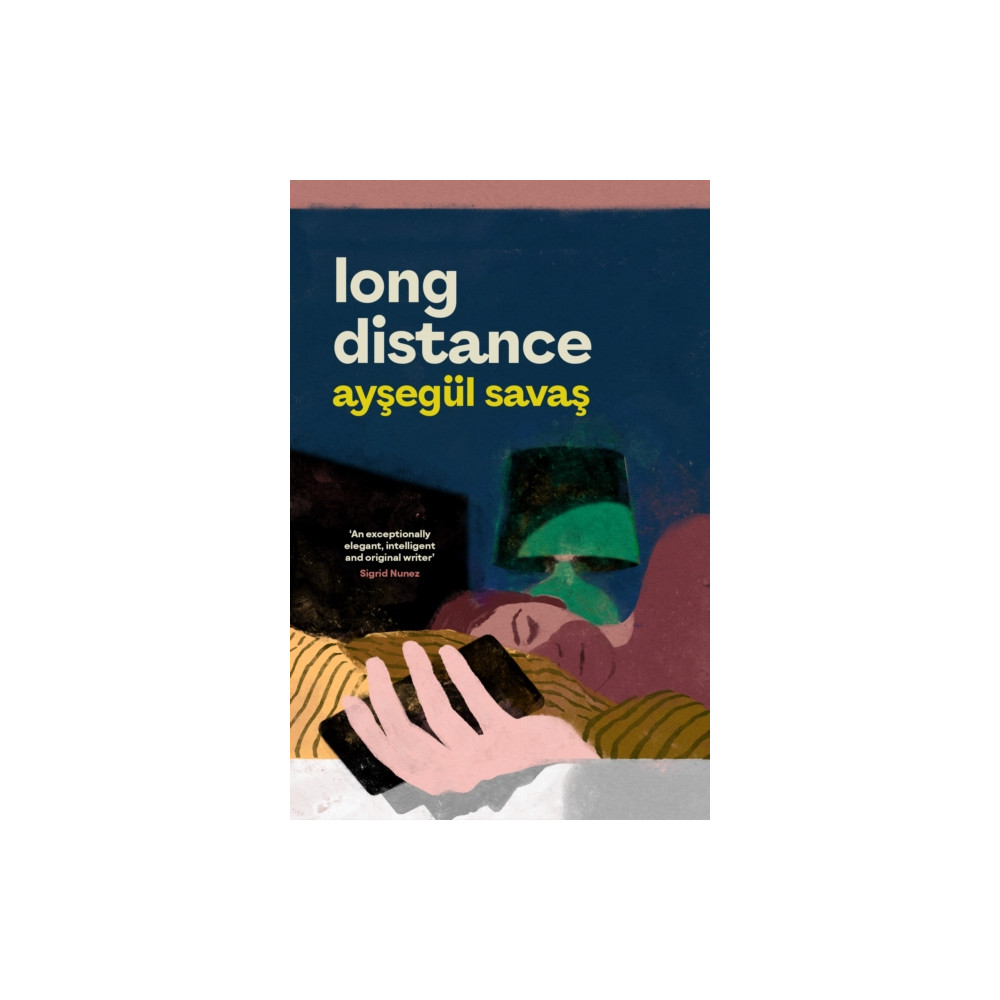 Produktbild för Long Distance (häftad, eng)