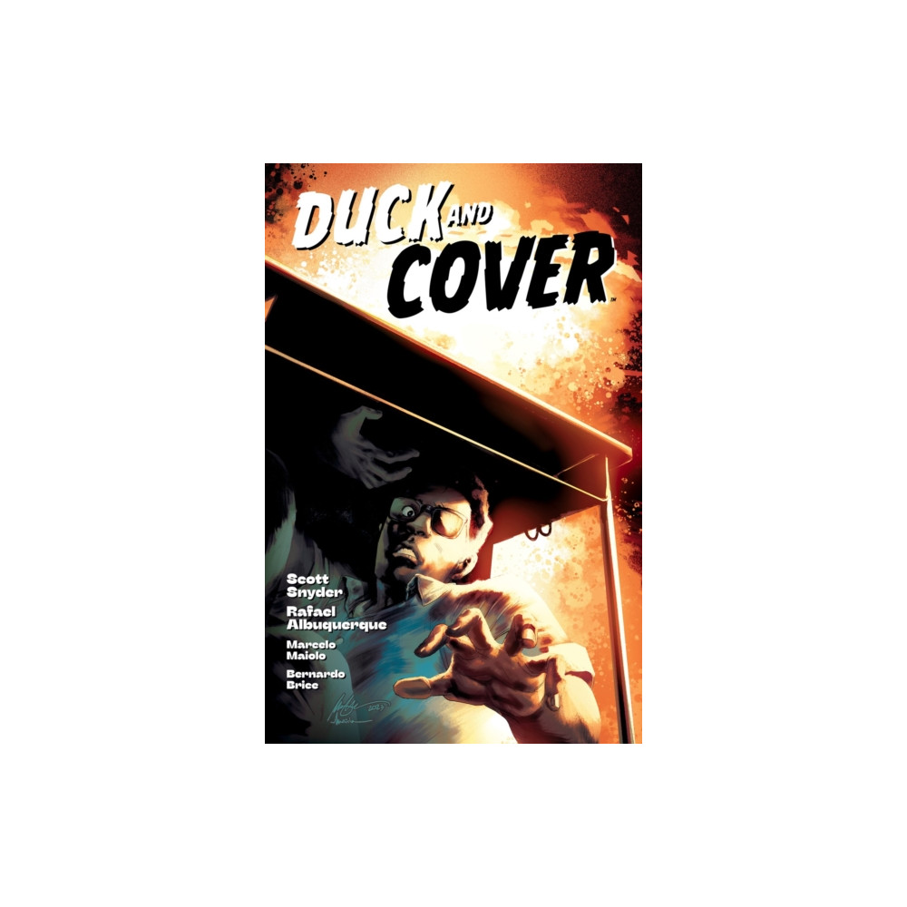 Produktbild för Duck and Cover (häftad, eng)