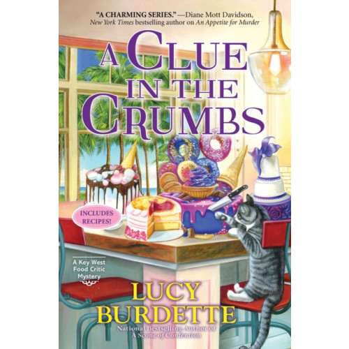 Crooked Lane Books A Clue in the Crumbs (häftad, eng)