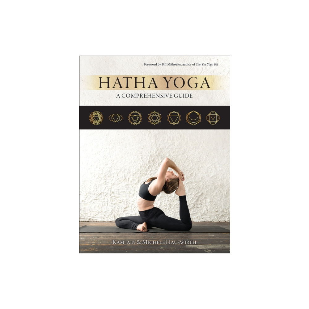 Produktbild för Hatha Yoga (häftad, eng)