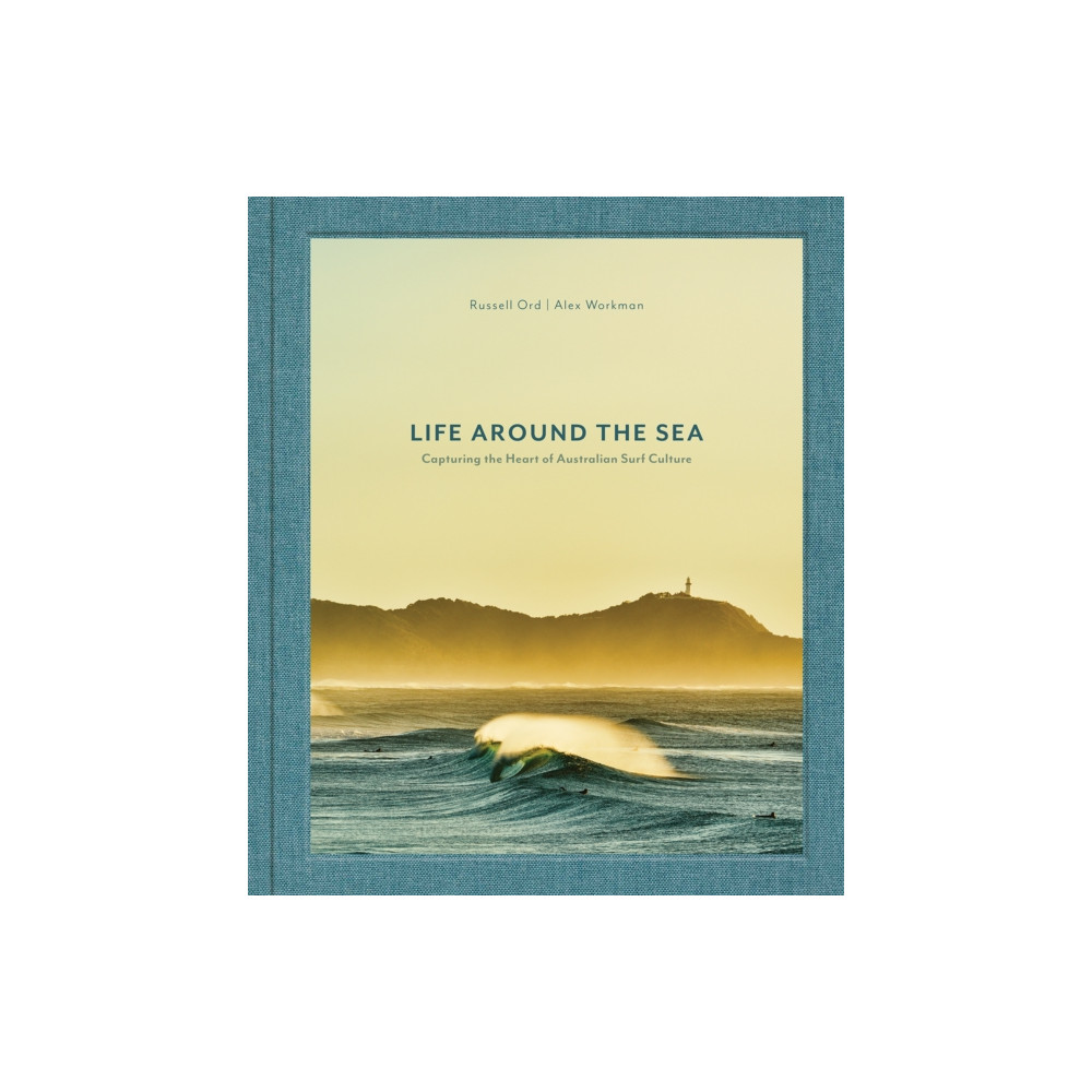 Produktbild för Life Around the Sea (inbunden, eng)