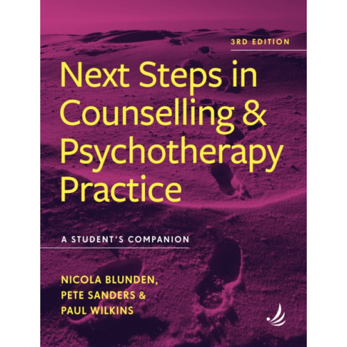PCCS Books Next Steps in Counselling and Psychotherapy Practice (3rd Edition) (häftad, eng)