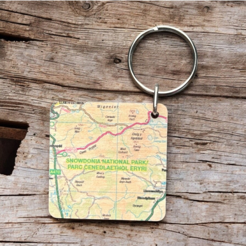 The Sugar Shed OS Map Wooden Square Key-ring - Snowdonia National Park