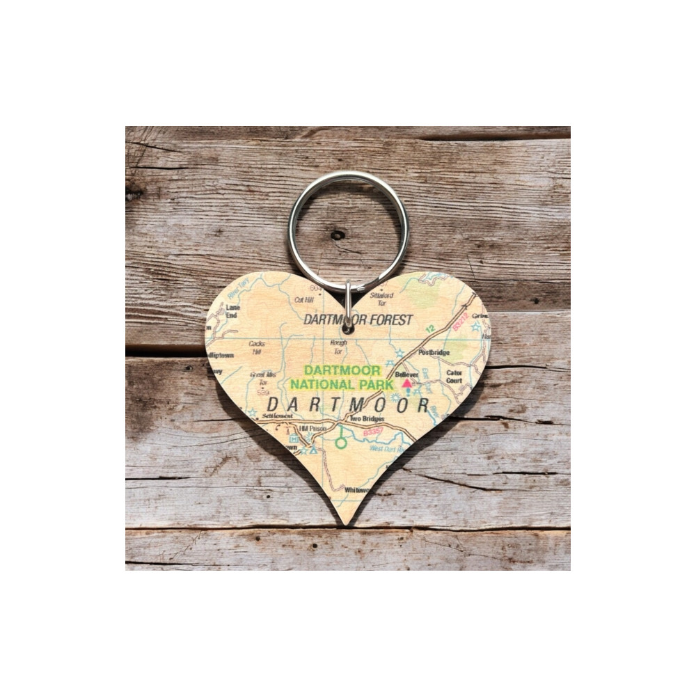 Produktbild för OS Map Wooden Heart Key-ring - Dartmoor National Park