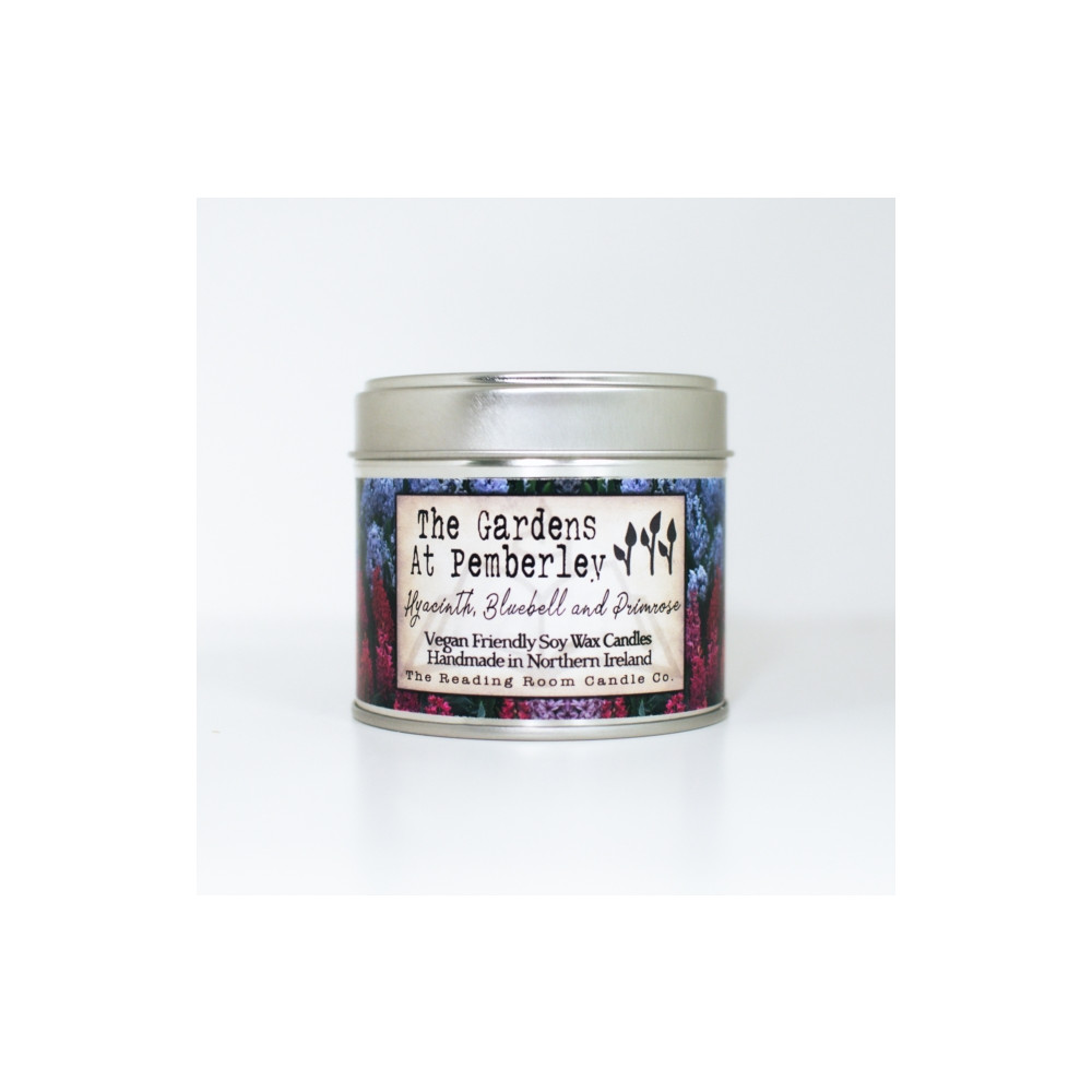Produktbild för Gardens at Pemberley- Scented Soy Candle- Hyacinth, Bluebell and Primrose