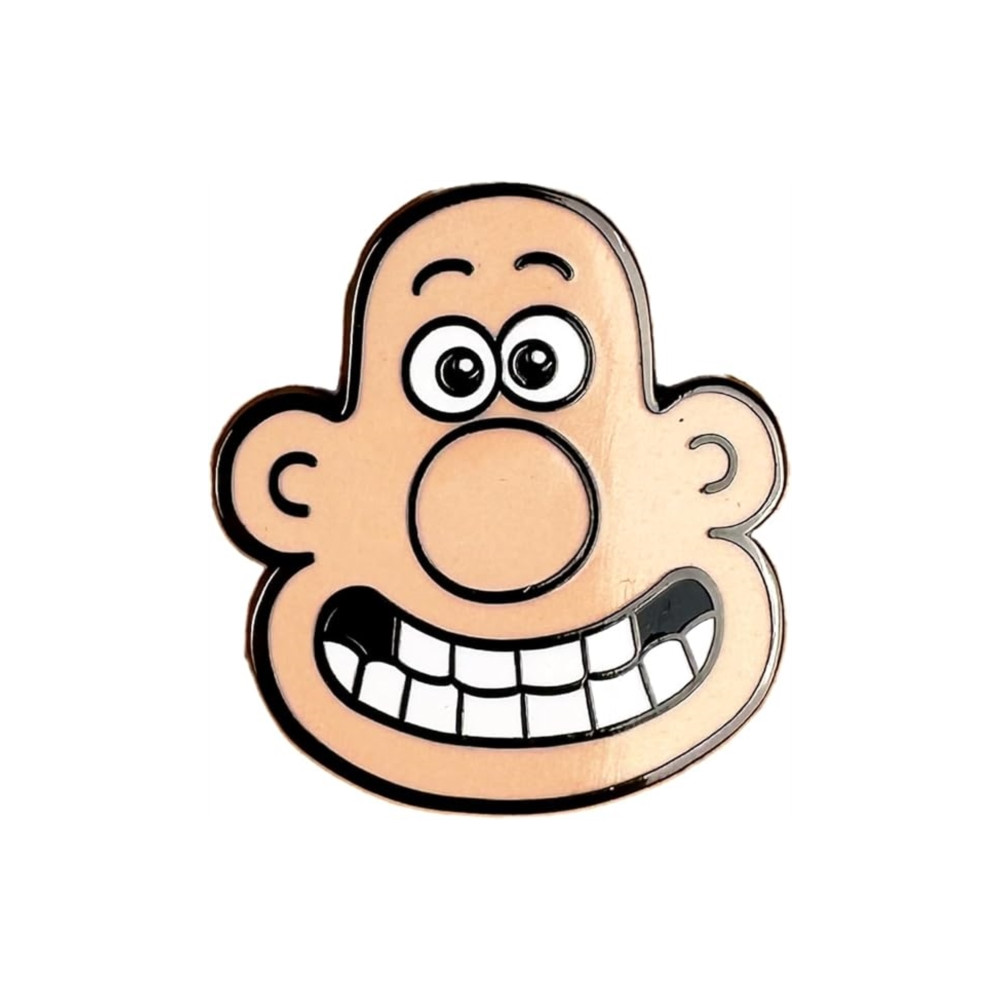 Produktbild för Wallace Head Pin Badge
