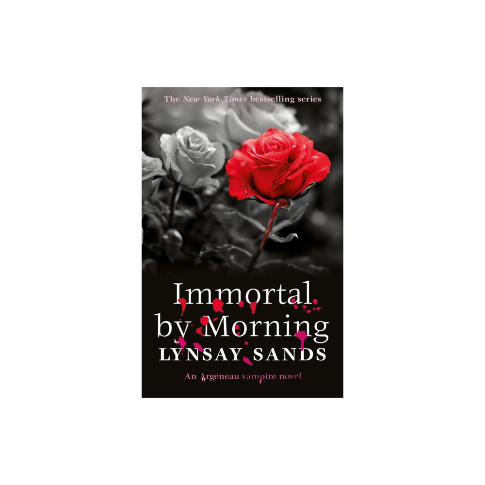 Produktbild för Immortal by Morning (häftad, eng)