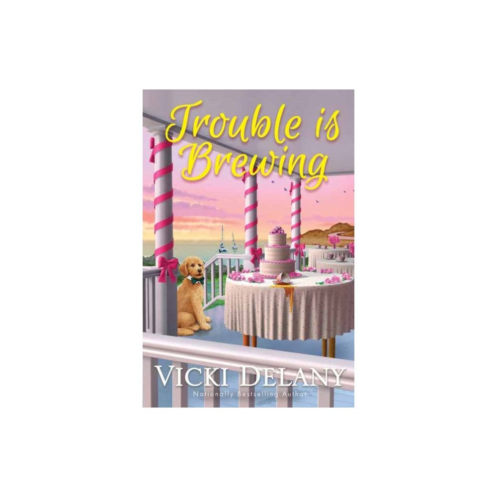 Produktbild för Trouble Is Brewing (häftad, eng)