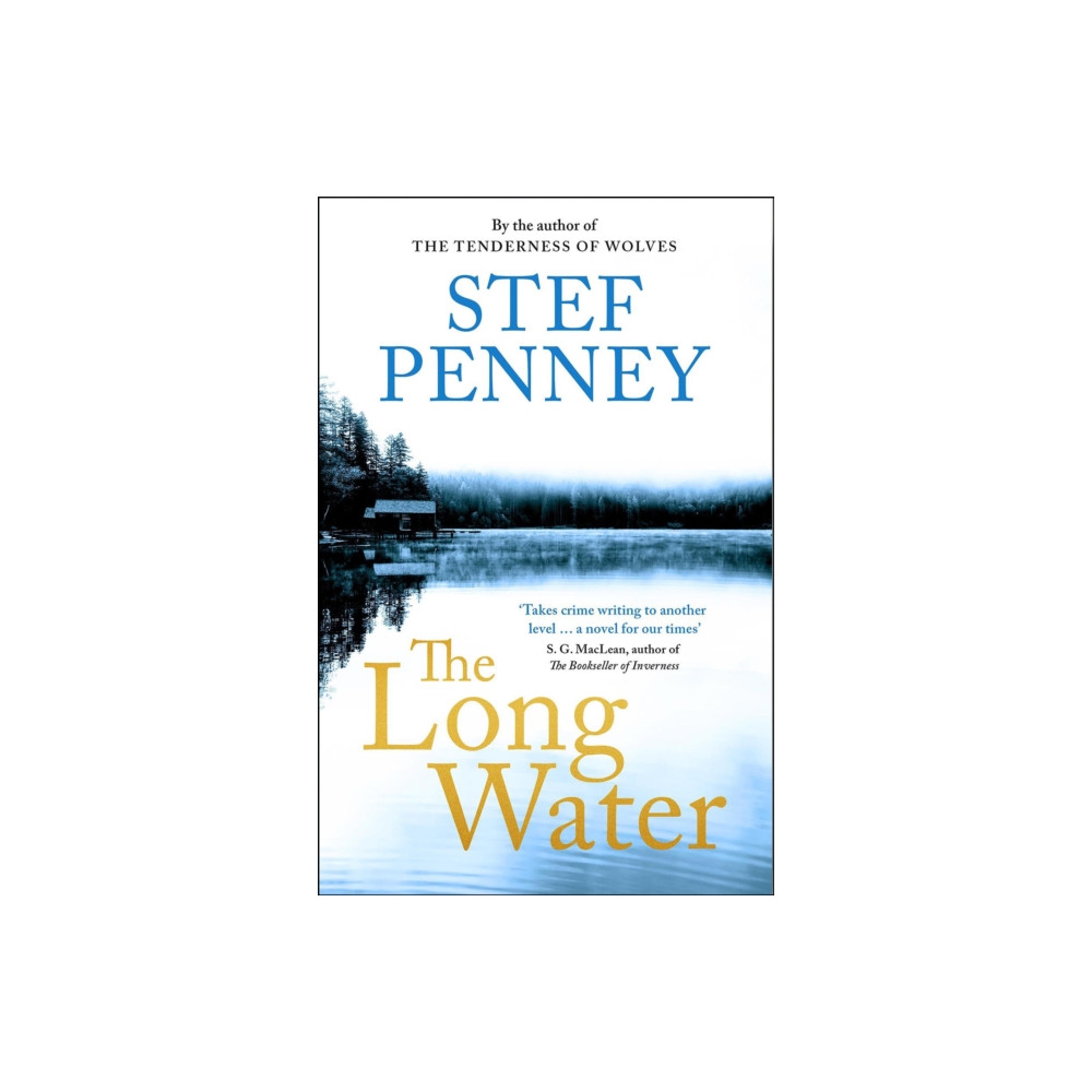 Produktbild för The Long Water (häftad, eng)
