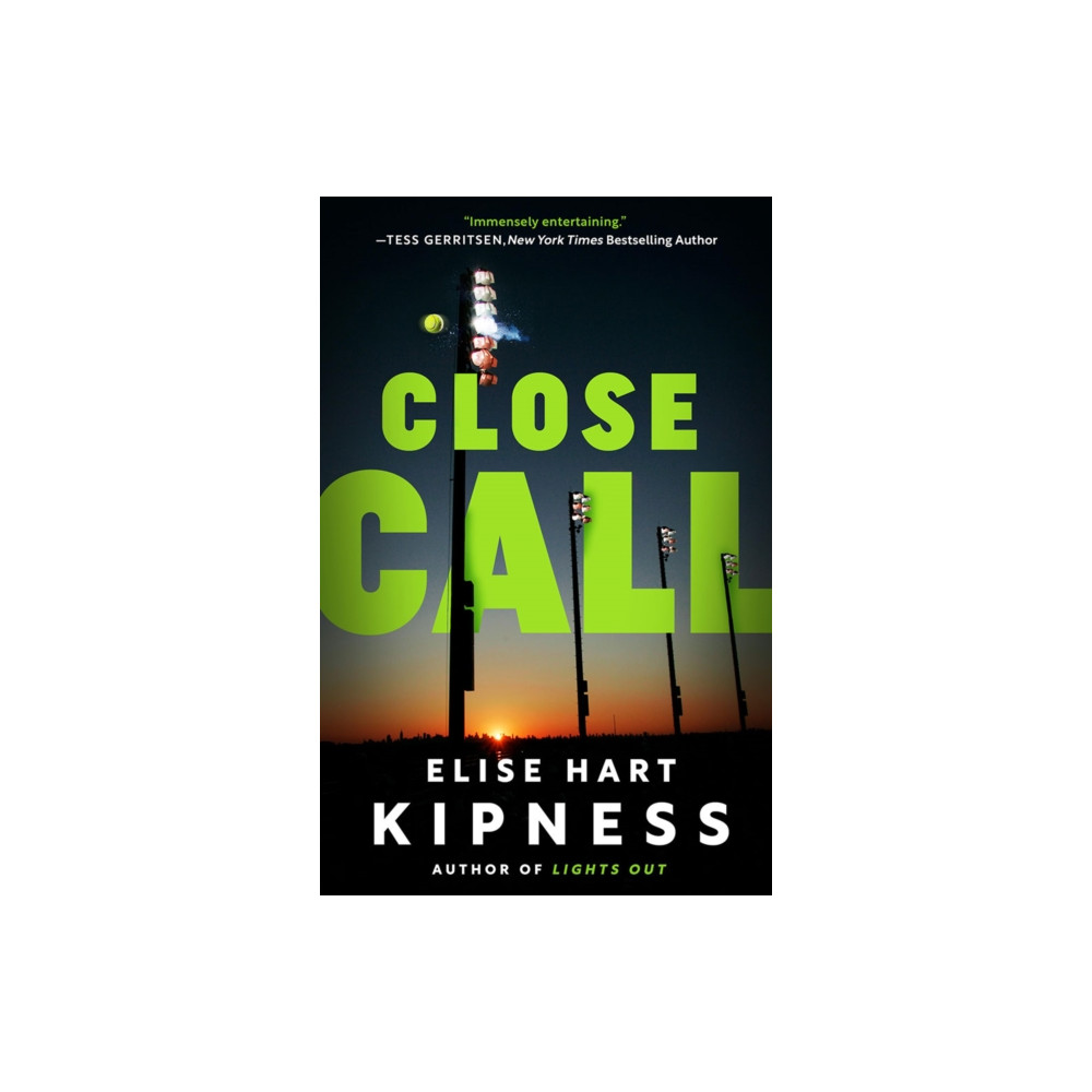 Produktbild för Close Call (häftad, eng)