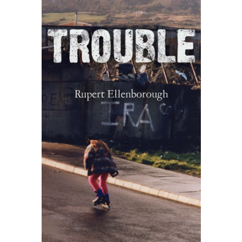 Pegasus Elliot Mackenzie Publishers Trouble (häftad, eng)