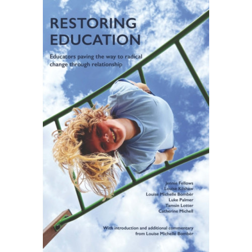 Worth Publishing Restoring Education (häftad, eng)