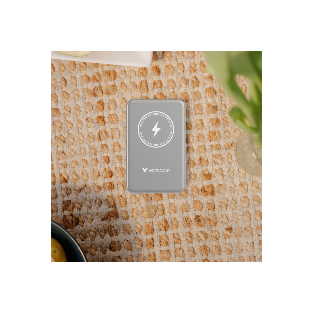Produktbild för Verbatim Charge 'n' Go trådlös powerbank - magnetfäste - Li-pol - USB-C - 20 Watt