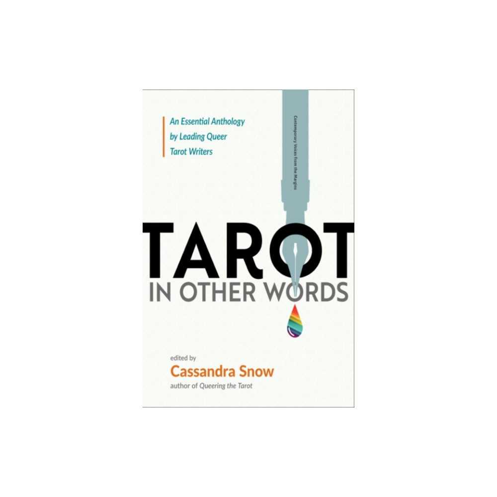 Produktbild för Tarot in Other Words (häftad, eng)