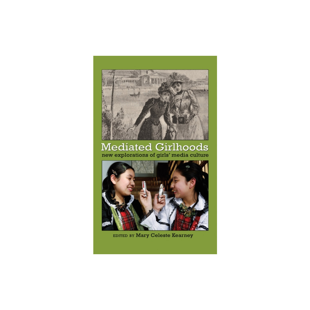 Produktbild för Mediated Girlhoods (häftad, eng)