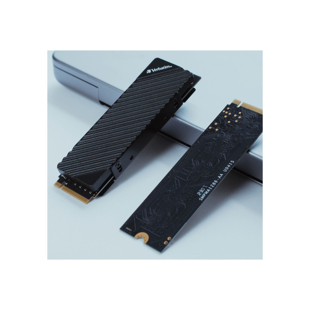 Produktbild för Verbatim Vi7000G - Republic of Gamers - SSD - 4 TB - PCIe 4.0 x4 (NVMe)