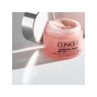 Produktbild för Clinique Moisture Surge SPF25 Sheer Hydrator