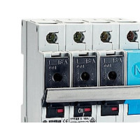 Produktbild för NIKO gruppbrytare TYTAN I, 3P+N, 2–16A, 400V AC, DIN-skena (...