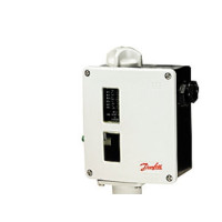 Produktbild för Danfoss RT200 tryckvakt 0,20-6,00 bar manuell min G 3/8" IP5...