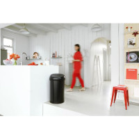 Produktbild för Papperskorg BRABANTIA Touch 60L svart