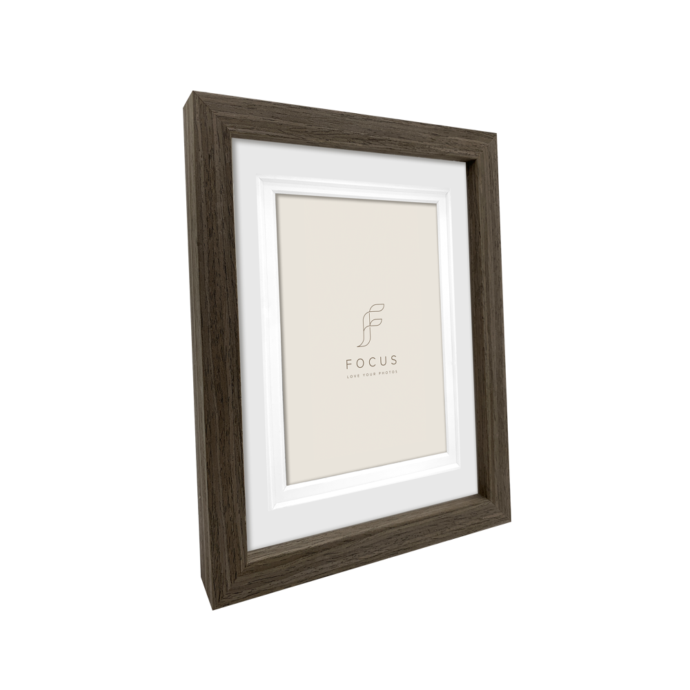Produktbild för Focus Dahlia Walnut 50x70/PP 40x50