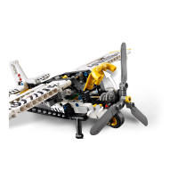 Produktbild för LEGO Technic 42198 - Bushplan - byggsats