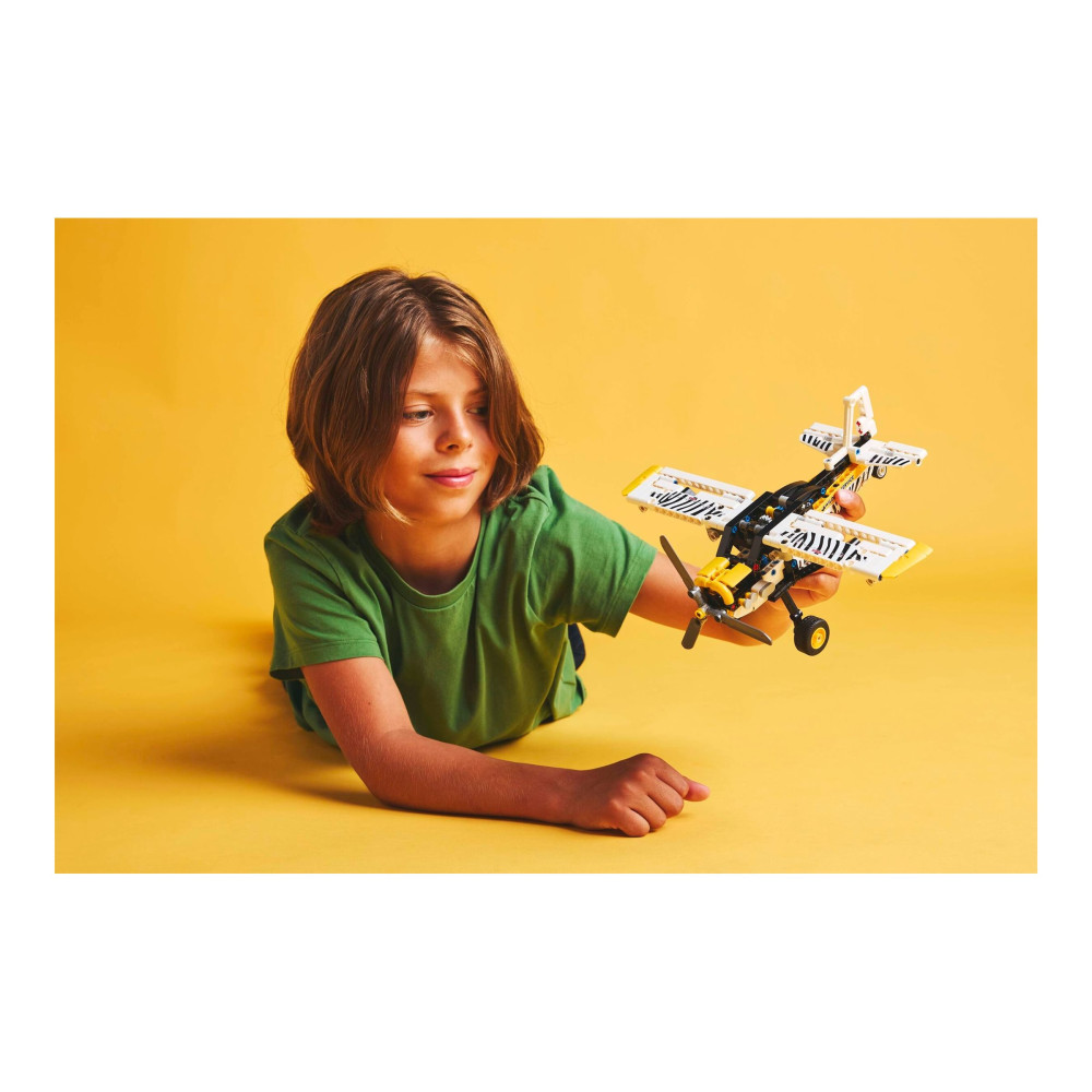 Produktbild för LEGO Technic 42198 - Bushplan - byggsats