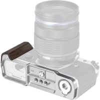 Produktbild för SmallRig 5563 L-Shaped Mount Plate with Wooden Handle for OM SYSTEM OM-3
