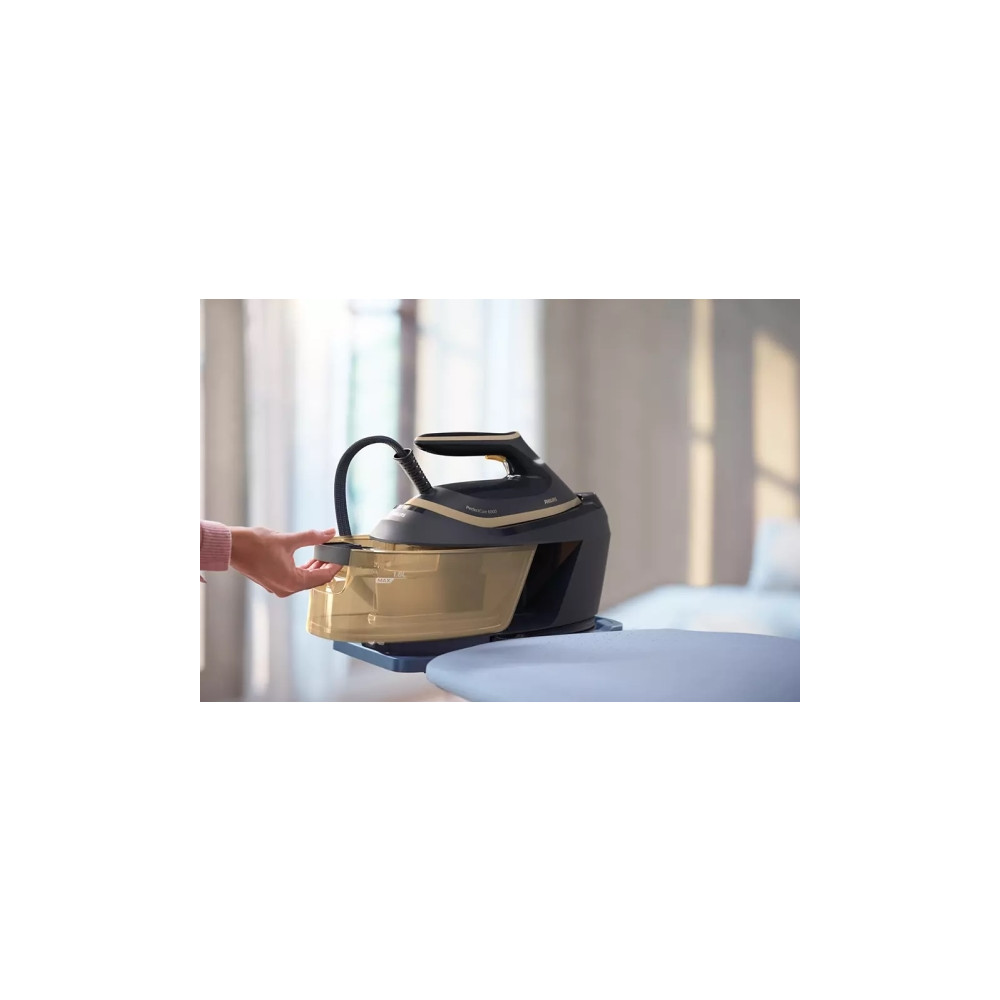 Produktbild för Philips PerfectCare 6000 Series PSG6066 - strykjärn med separat ånggenerator - sula SteamGlide Advanced
