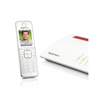 Produktbild för FRITZ!Fon C6 - trådlös VoIP-telefon - med internetradio med nummerpresentation - 3-riktad samtalsförmåg