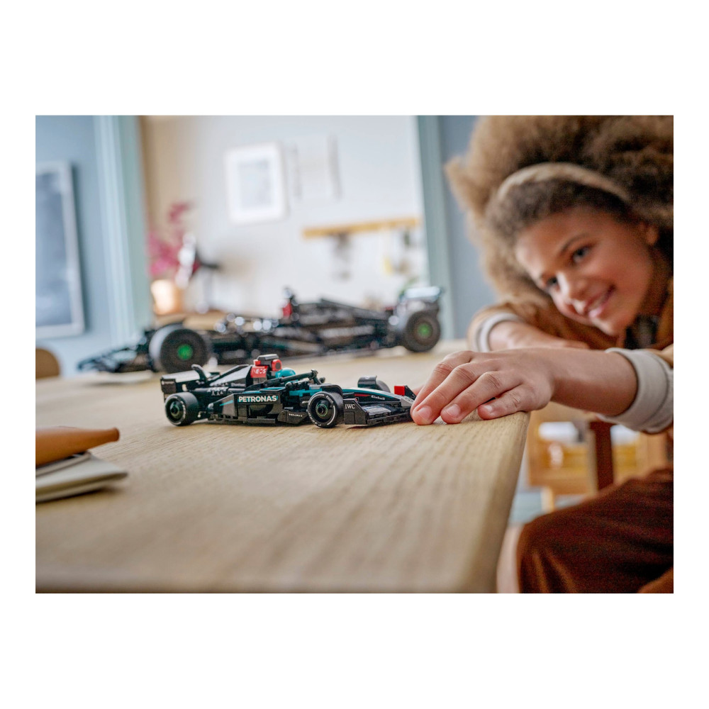 Produktbild för LEGO Speed Champions 77244 - Mercedes-AMG F1 W15 Race Car - byggsats