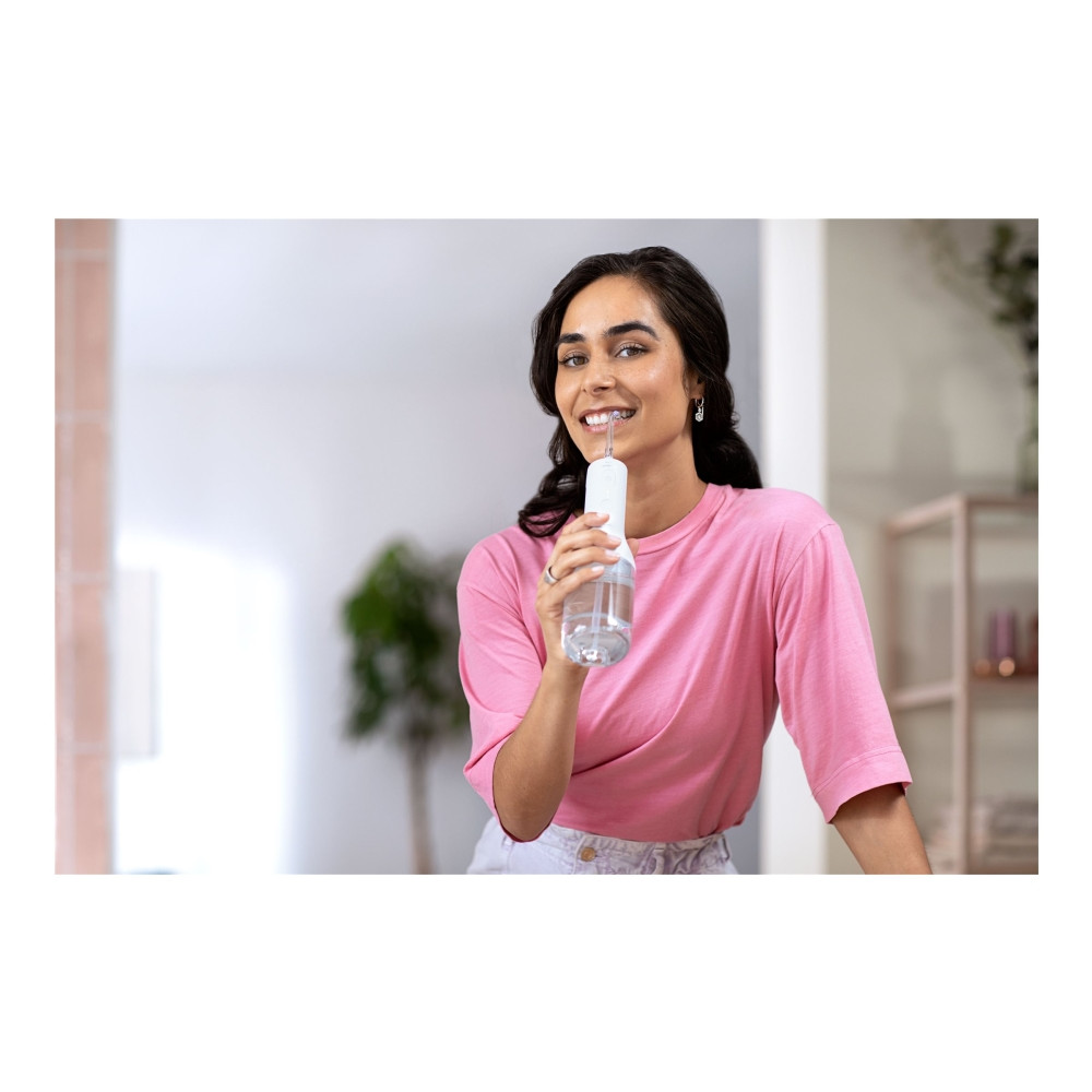Produktbild för Philips Sonicare Power Flosser 3000 HX3826 - mundusch - vit